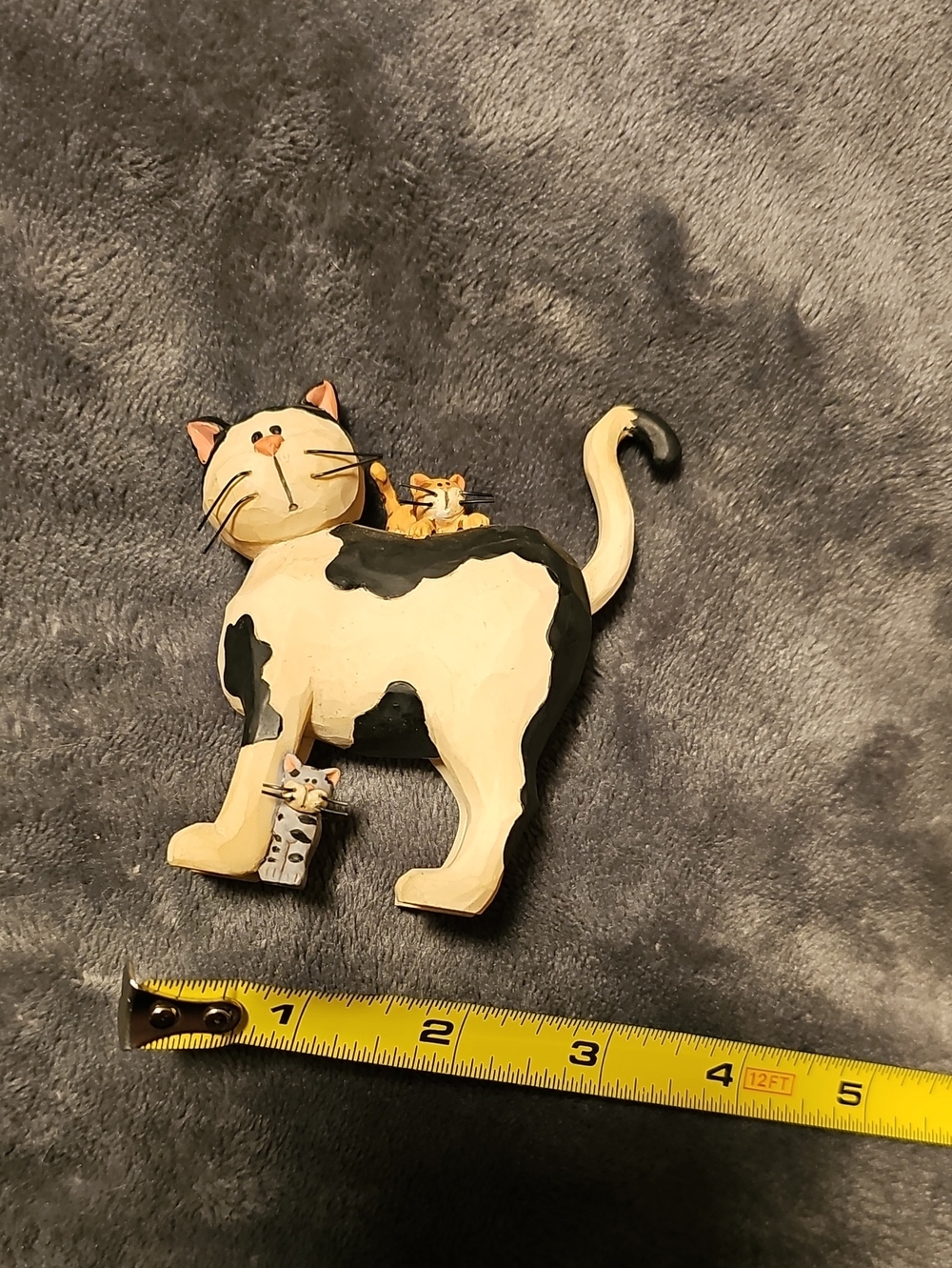 Cat Figurine with Kittens - Picture 10 of 11